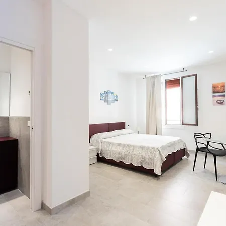 Apartment Marsala, By Short Holidays